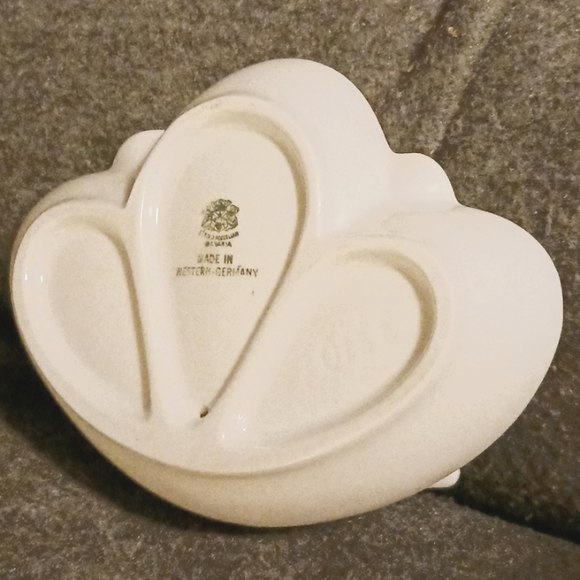 Ash Tray Gerald Parzellan Bavaria, West Germany Porcelain Ashtray or ring holder - Picture 3 of 4